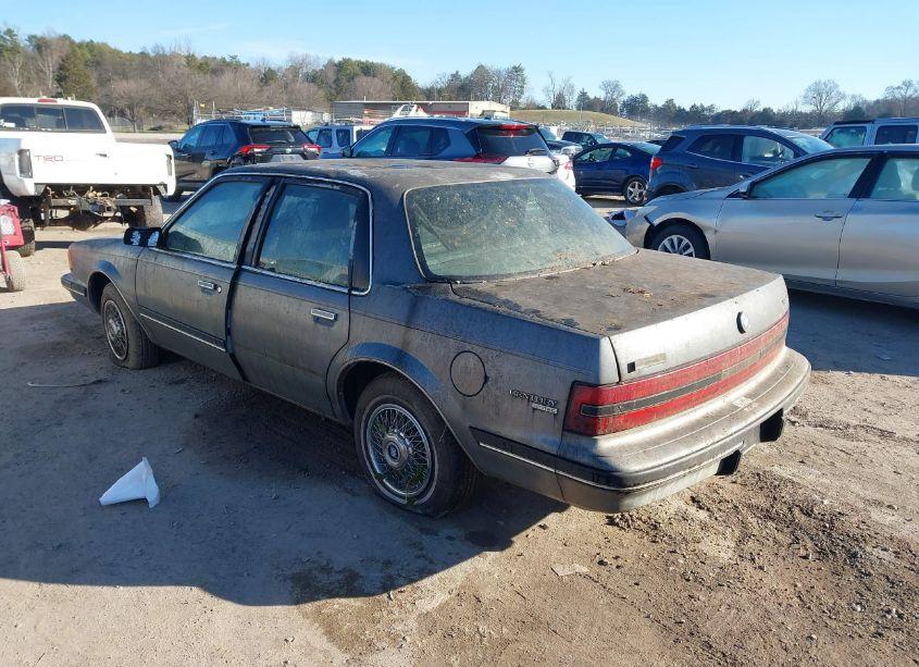 Photo 3 of 1992 Buick Century LIMITED (VIN 3G4AL54N6NS601875)