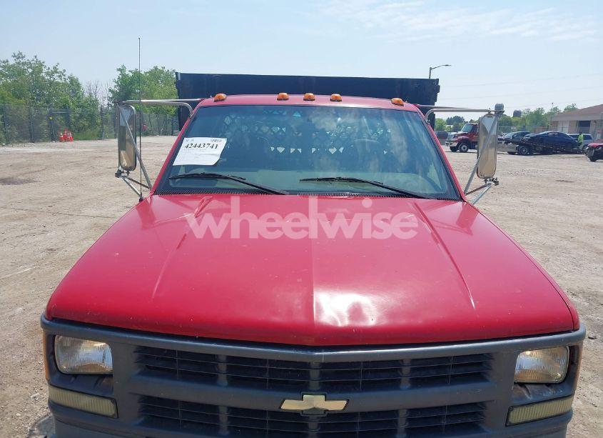 Photo 11 of 2001 Chevrolet C3500 HD CHASSIS (VIN 3GBKC34G71M105291)