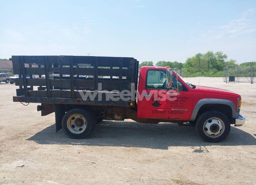 Photo 13 of 2001 Chevrolet C3500 HD CHASSIS (VIN 3GBKC34G71M105291)