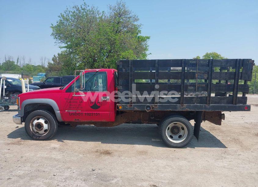 Photo 14 of 2001 Chevrolet C3500 HD CHASSIS (VIN 3GBKC34G71M105291)