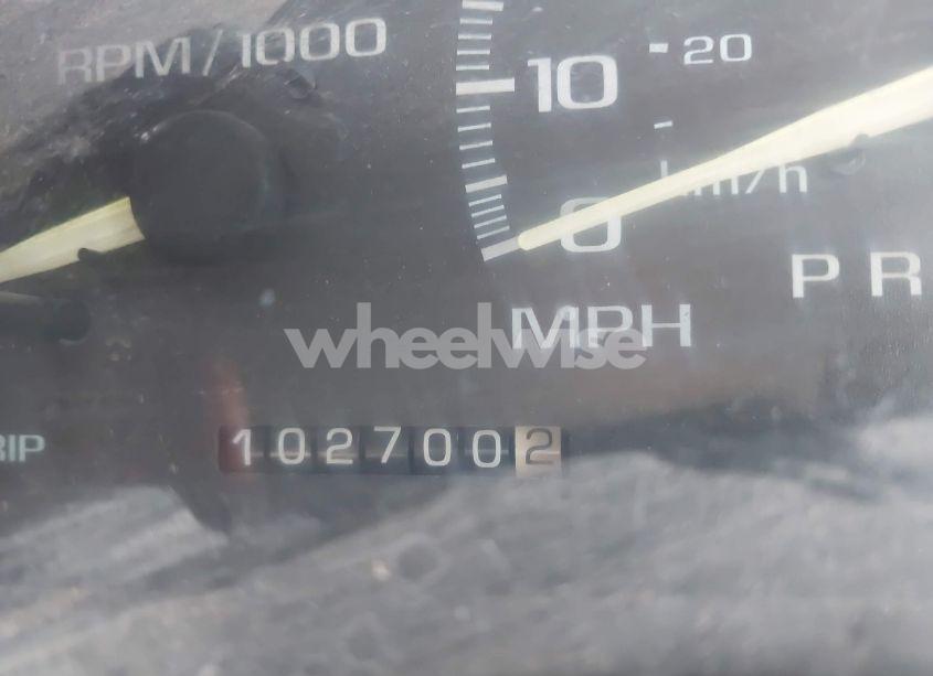 Photo 5 of 2001 Chevrolet C3500 HD CHASSIS (VIN 3GBKC34G91M109813)