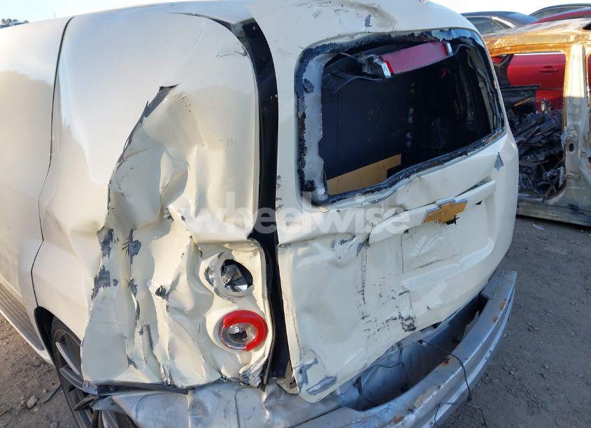 Photo 6 of 2010 Chevrolet Hhr PANEL LS (VIN 3GCAAADB2AS588321)