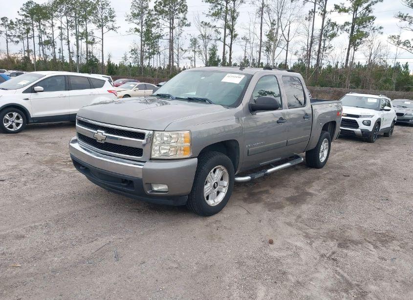 Photo 2 of 2007 Chevrolet Silverado 1500 LT2 (VIN 3GCEC13017G514623)