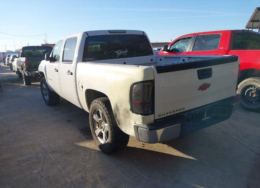 Photo 3 of 2007 Chevrolet Silverado 1500 LT1 (VIN 3GCEC13047G529794)