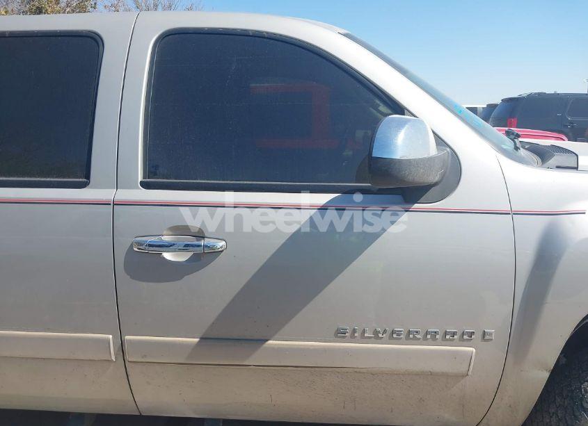 Photo 13 of 2008 Chevrolet Silverado 1500 LT1 (VIN 3GCEC13088G204146)