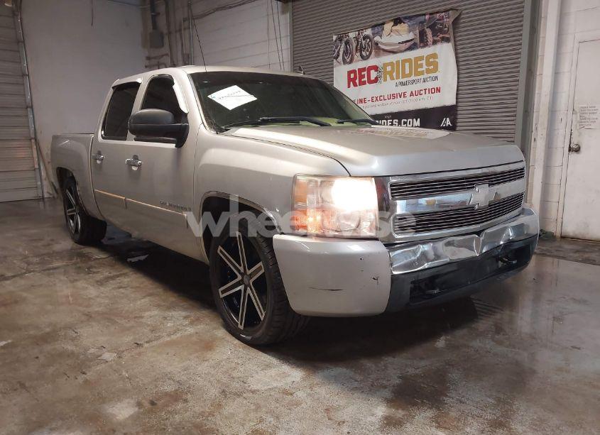 2008 Chevrolet Silverado 1500 LT1 (VIN 3GCEC13C08G128822) main photo