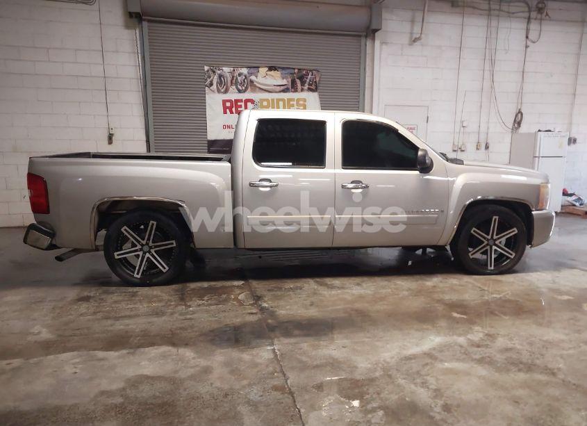 Photo 13 of 2008 Chevrolet Silverado 1500 LT1 (VIN 3GCEC13C08G128822)