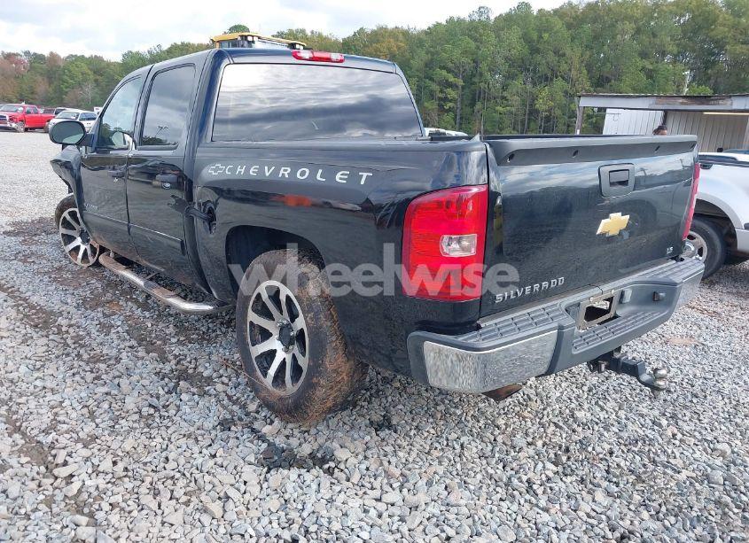 Photo 3 of 2009 Chevrolet Silverado 1500 LS (VIN 3GCEC13C19G287303)