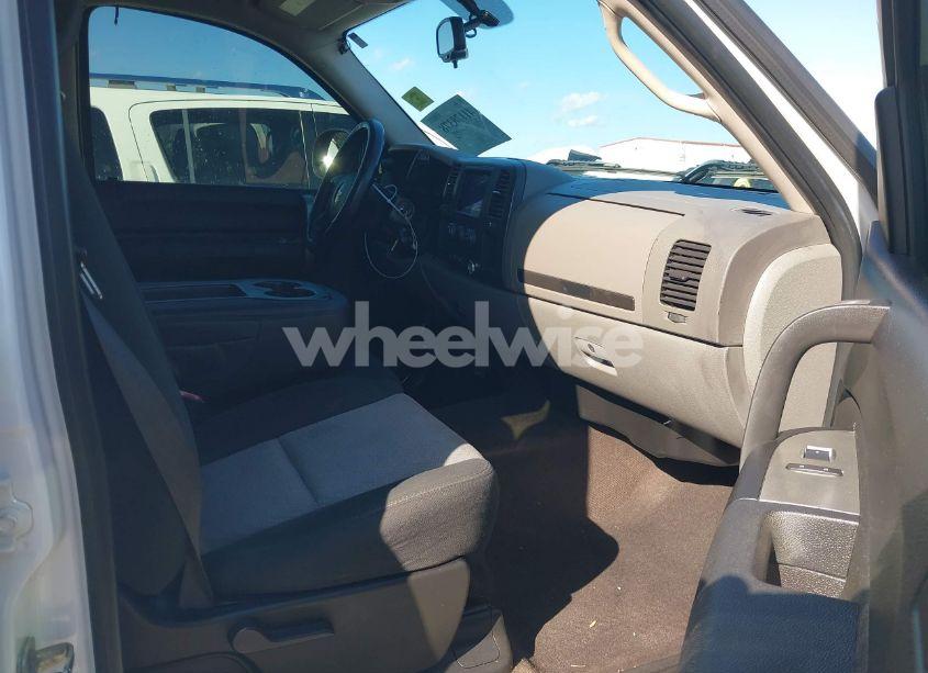 Photo 5 of 2008 Chevrolet Silverado 1500 LS (VIN 3GCEC13C28G214844)