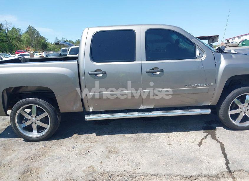 Photo 13 of 2008 Chevrolet Silverado 1500 LS (VIN 3GCEC13C28G266250)