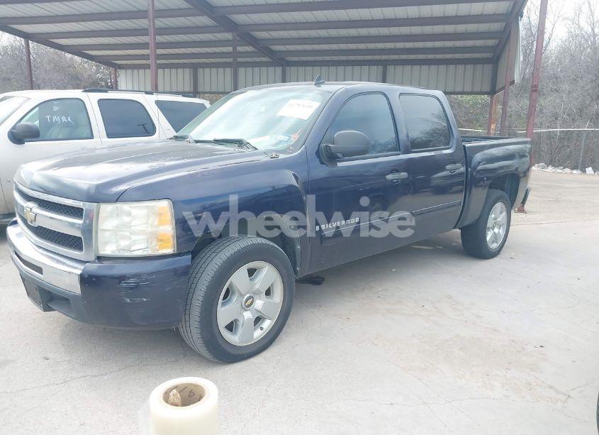 Photo 2 of 2009 Chevrolet Silverado 1500 LS (VIN 3GCEC13C29G278190)