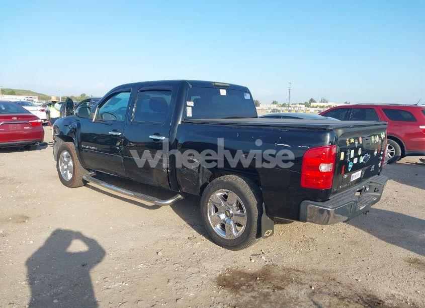 Photo 3 of 2008 Chevrolet Silverado 1500 LT1 (VIN 3GCEC13C38G228977)