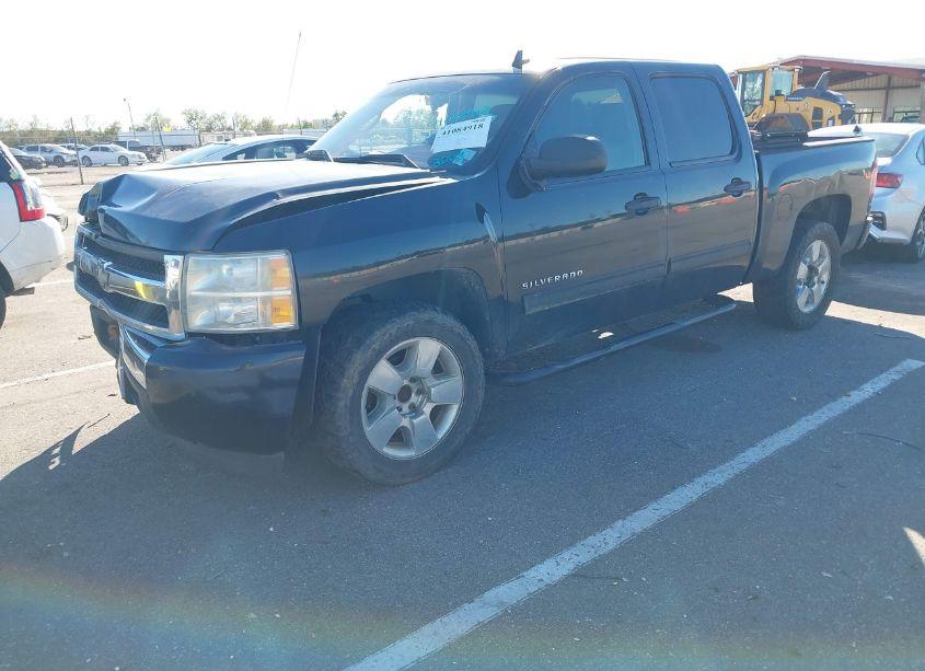 Photo 2 of 2009 Chevrolet Silverado 1500 LS (VIN 3GCEC13C49G285223)