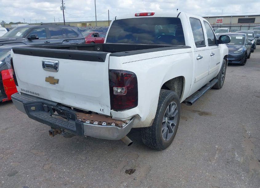 Photo 4 of 2007 Chevrolet Silverado 1500 LT1 (VIN 3GCEC13C77G523269)