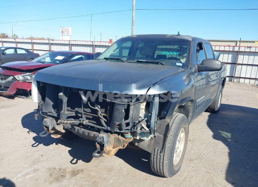 Photo 2 of 2008 Chevrolet Silverado 1500 LT1 (VIN 3GCEC13CX8G218673)