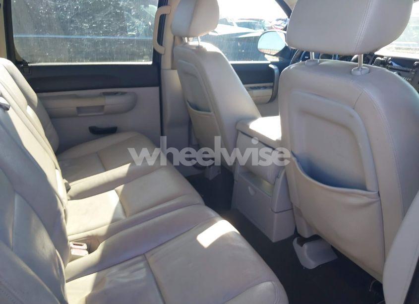 Photo 8 of 2008 Chevrolet Silverado 1500 LT1 (VIN 3GCEC13CX8G218673)