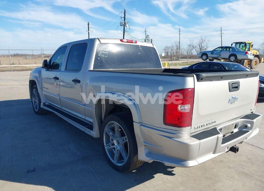 Photo 3 of 2008 Chevrolet Silverado 1500 LT1 (VIN 3GCEC13J08G266441)