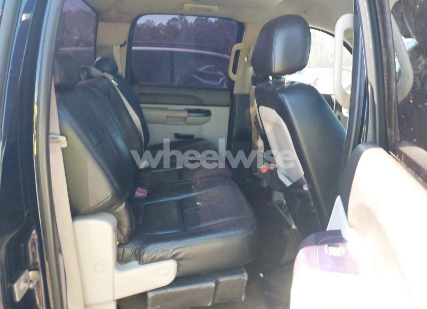 Photo 8 of 2007 Chevrolet Silverado 1500 LT1 (VIN 3GCEC13J27G501078)