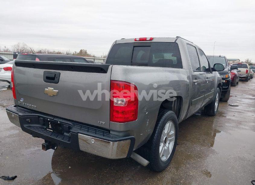 Photo 4 of 2007 Chevrolet Silverado 1500 LTZ (VIN 3GCEC13J47G536852)
