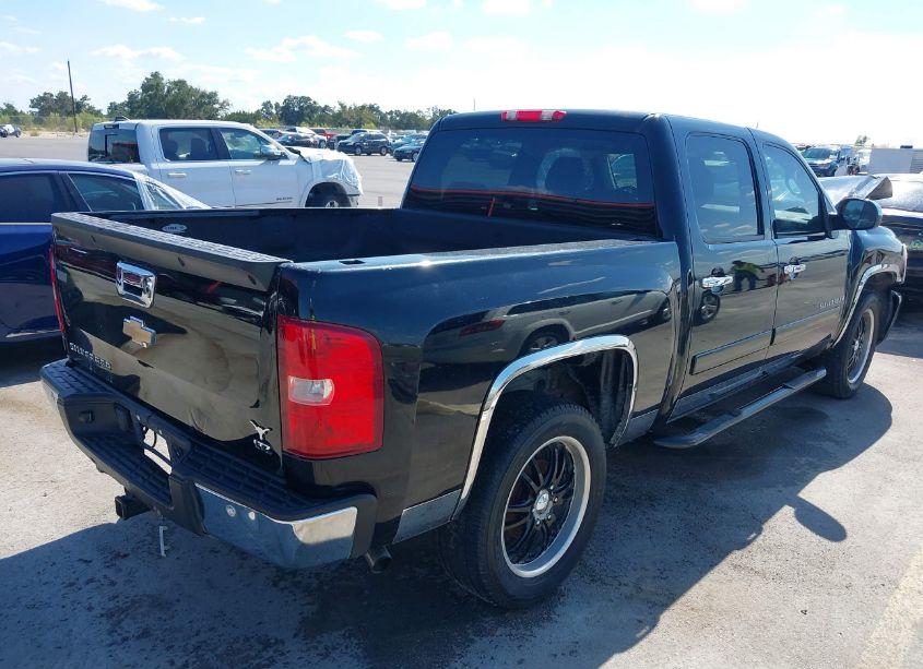 Photo 4 of 2008 Chevrolet Silverado C1500 (VIN 3GCEC13J68G276827)