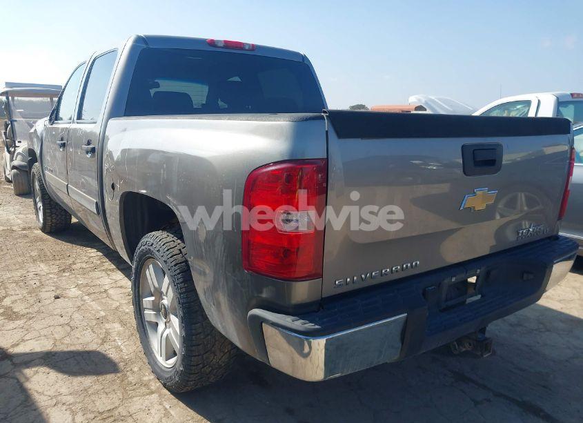 Photo 3 of 2007 Chevrolet Silverado 1500 LT1 (VIN 3GCEC13J77G510634)