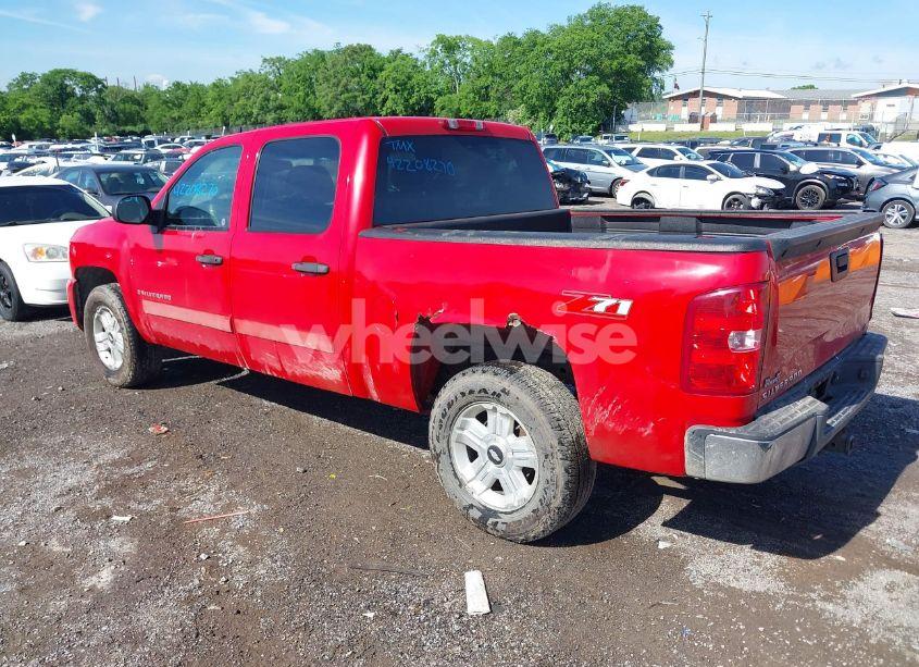 Photo 3 of 2007 Chevrolet Silverado 1500 LT1 (VIN 3GCEC13J87G534182)