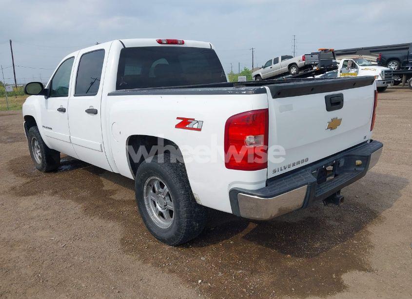 Photo 3 of 2007 Chevrolet Silverado 1500 LT2 (VIN 3GCEC13JX7G501202)