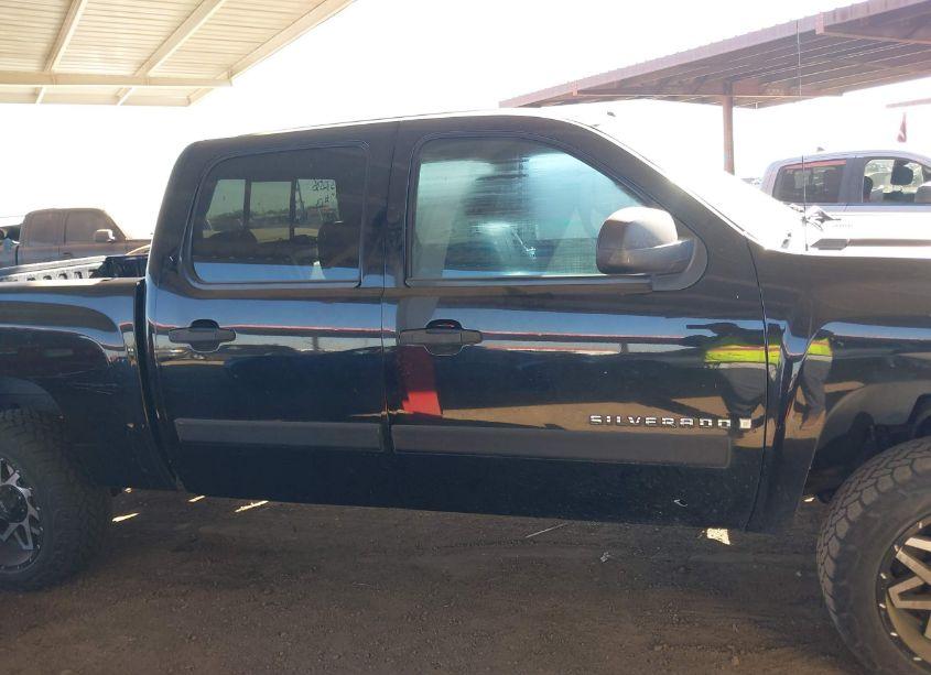 Photo 13 of 2007 Chevrolet Silverado 1500 LT2 (VIN 3GCEC13JX7G532336)