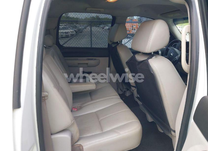 Photo 8 of 2008 Chevrolet Silverado 1500 LT2 (VIN 3GCEC13Y18G194470)