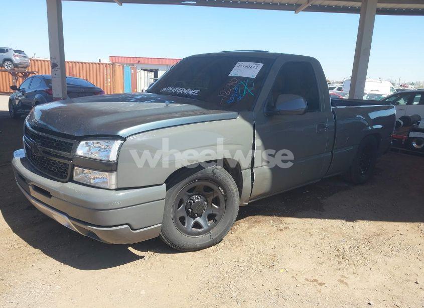 Photo 2 of 2006 Chevrolet Silverado 1500 LS (VIN 3GCEC14V96G182942)