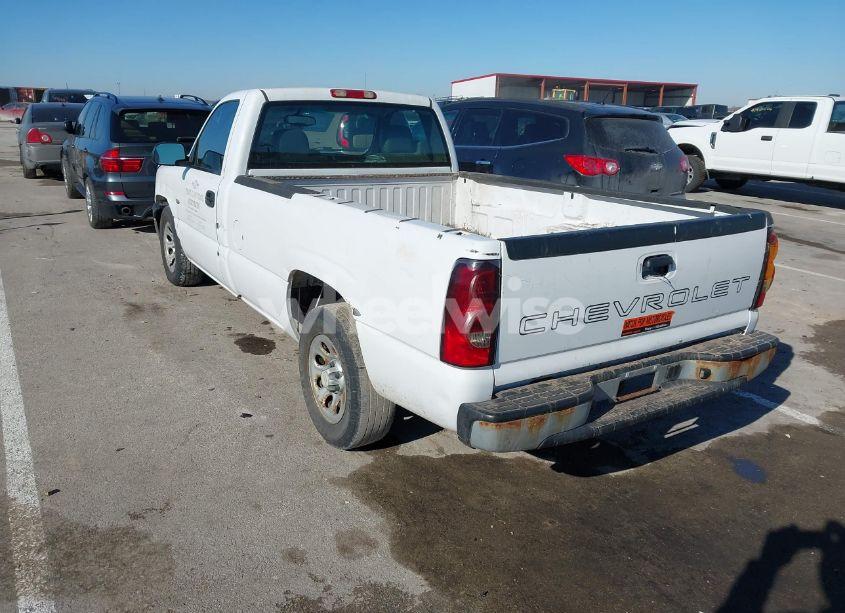 Photo 3 of 2007 Chevrolet Silverado 1500 CLASSIC WORK TRUCK (VIN 3GCEC14X27G172563)