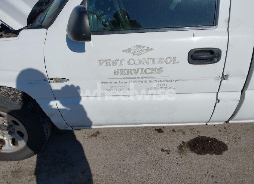 Photo 6 of 2007 Chevrolet Silverado 1500 CLASSIC WORK TRUCK (VIN 3GCEC14X27G172563)