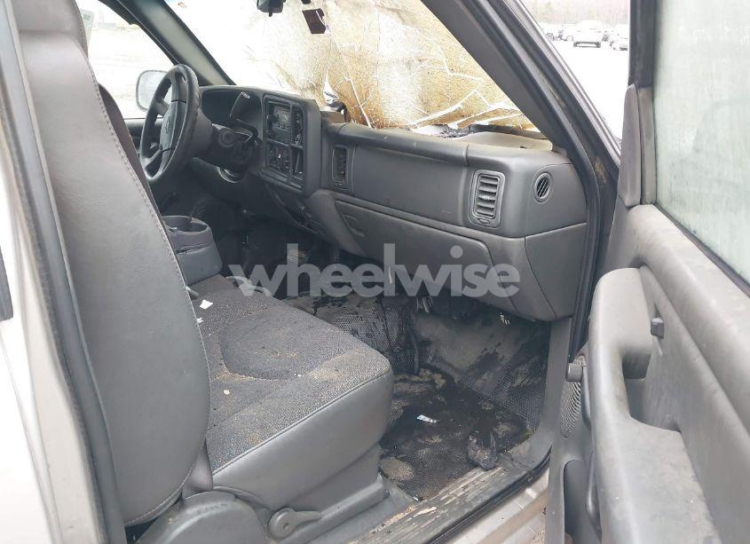 Photo 5 of 2006 Chevrolet Silverado 1500 WORK TRUCK (VIN 3GCEC14X46G158646)