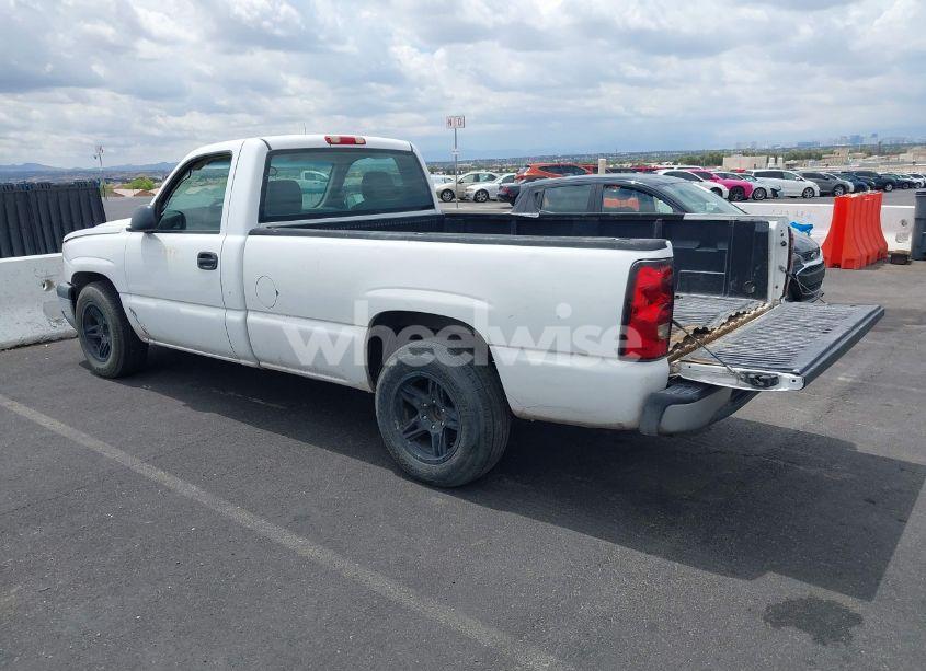 Photo 3 of 2007 Chevrolet Silverado 1500 CLASSIC WORK TRUCK (VIN 3GCEC14X57G186411)