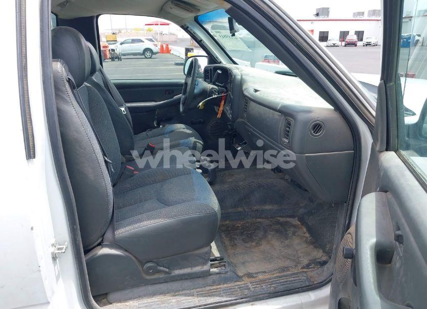 Photo 5 of 2007 Chevrolet Silverado 1500 CLASSIC WORK TRUCK (VIN 3GCEC14X57G186411)