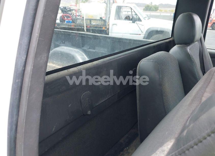 Photo 8 of 2007 Chevrolet Silverado 1500 CLASSIC WORK TRUCK (VIN 3GCEC14X57G186411)