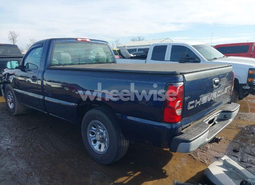 Photo 3 of 2007 Chevrolet Silverado 1500 CLASSIC WORK TRUCK (VIN 3GCEC14X57G249667)