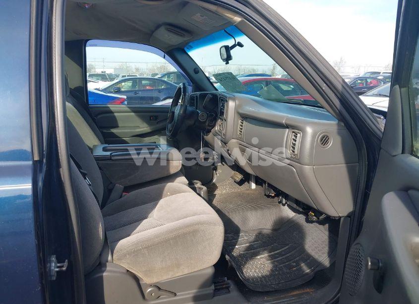 Photo 5 of 2007 Chevrolet Silverado 1500 CLASSIC WORK TRUCK (VIN 3GCEC14X57G249667)