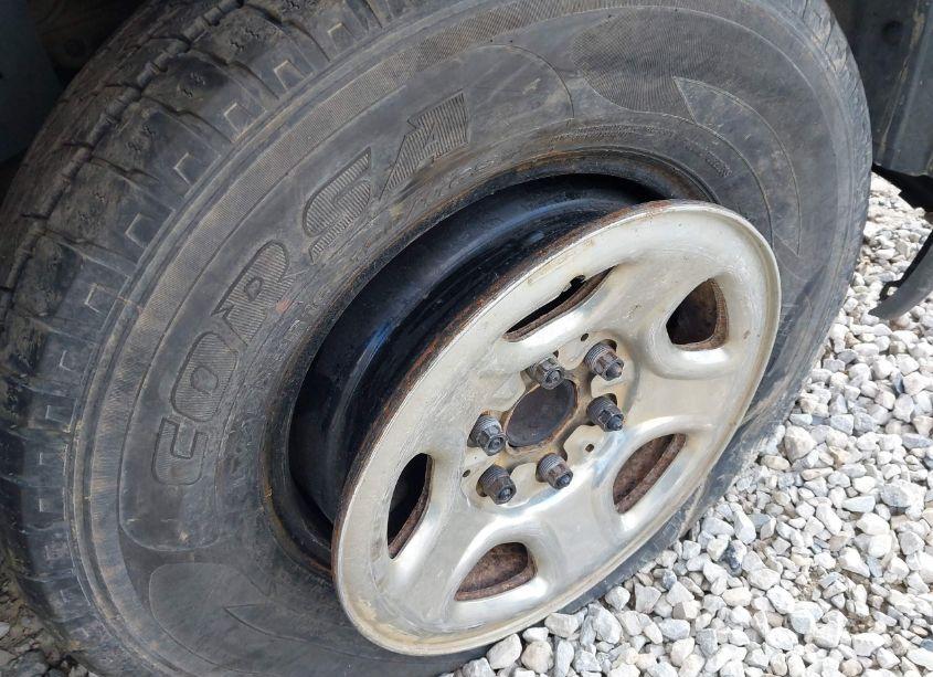 Photo 6 of 2007 Chevrolet Silverado 1500 CLASSIC WORK TRUCK (VIN 3GCEC14X77G239349)