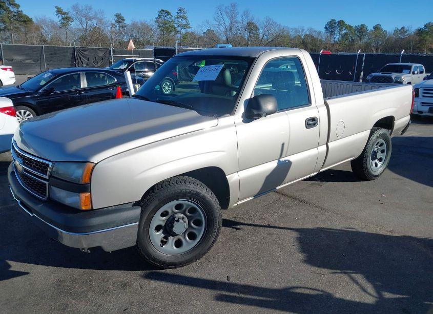 Photo 2 of 2007 Chevrolet Silverado 1500 CLASSIC WORK TRUCK (VIN 3GCEC14X87G146761)