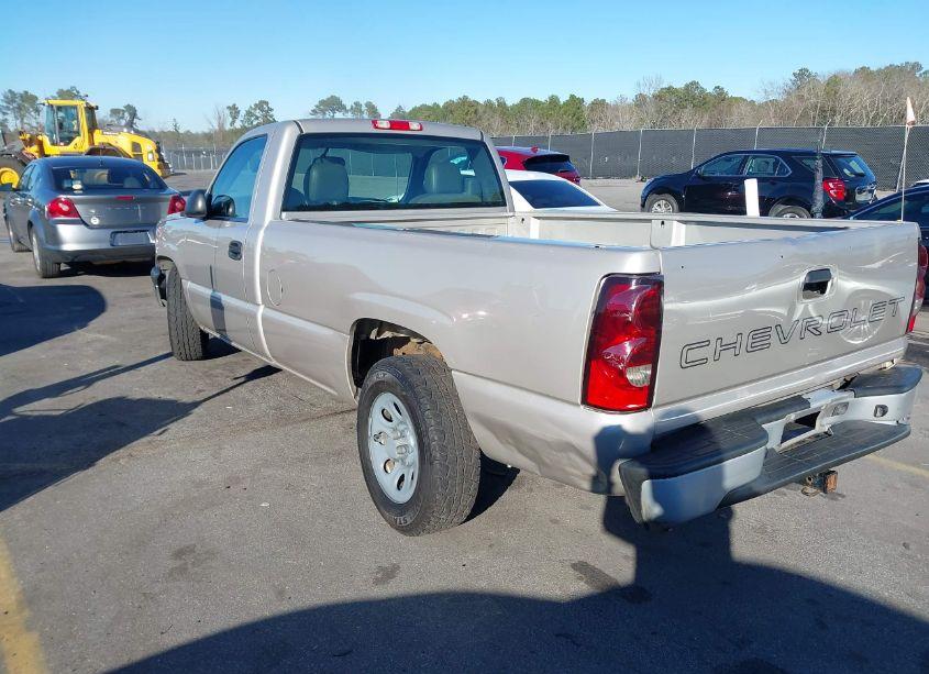 Photo 3 of 2007 Chevrolet Silverado 1500 CLASSIC WORK TRUCK (VIN 3GCEC14X87G146761)