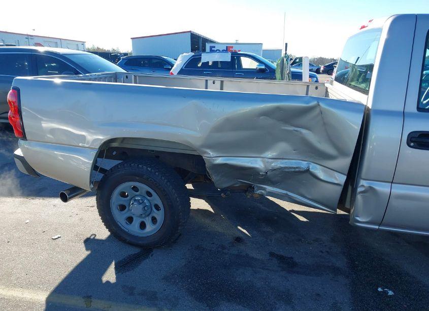 Photo 6 of 2007 Chevrolet Silverado 1500 CLASSIC WORK TRUCK (VIN 3GCEC14X87G146761)