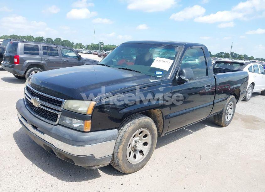 Photo 2 of 2007 Chevrolet Silverado 1500 CLASSIC WORK TRUCK (VIN 3GCEC14X87G226254)