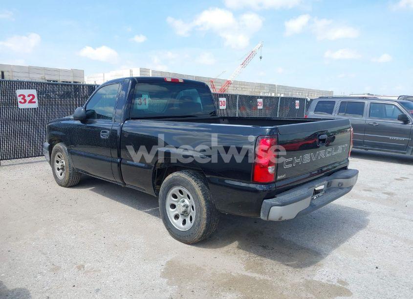 Photo 3 of 2007 Chevrolet Silverado 1500 CLASSIC WORK TRUCK (VIN 3GCEC14X87G226254)