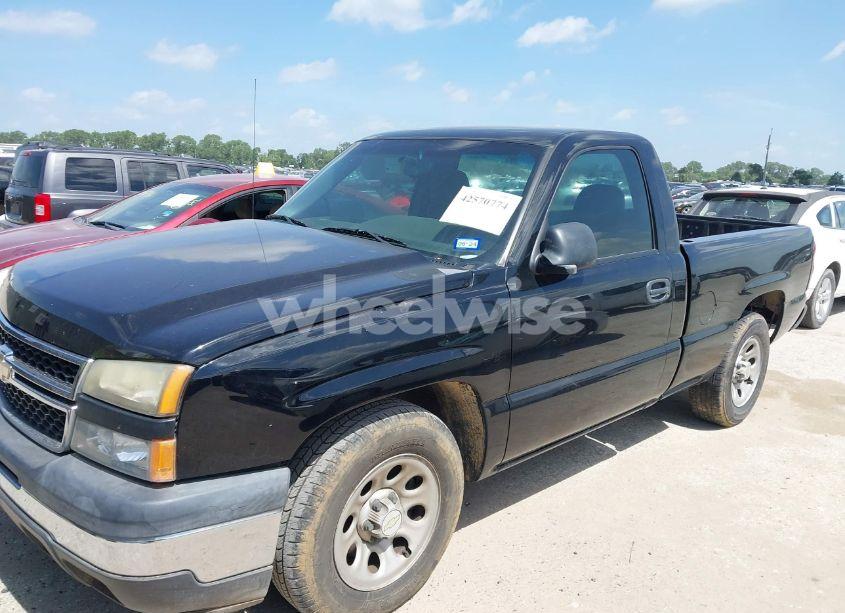Photo 6 of 2007 Chevrolet Silverado 1500 CLASSIC WORK TRUCK (VIN 3GCEC14X87G226254)