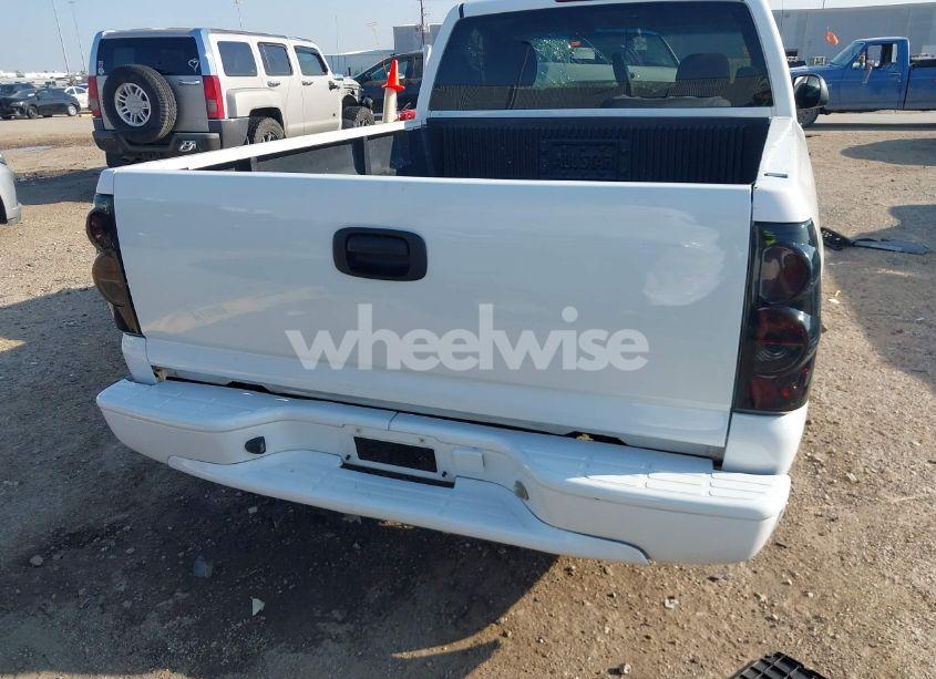 Photo 17 of 2007 Chevrolet Silverado 1500 CLASSIC WORK TRUCK (VIN 3GCEC14X87G232717)