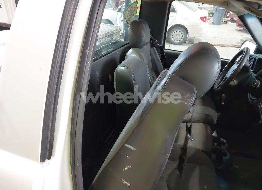 Photo 8 of 2006 Chevrolet Silverado 1500 WORK TRUCK (VIN 3GCEC14X96G233809)