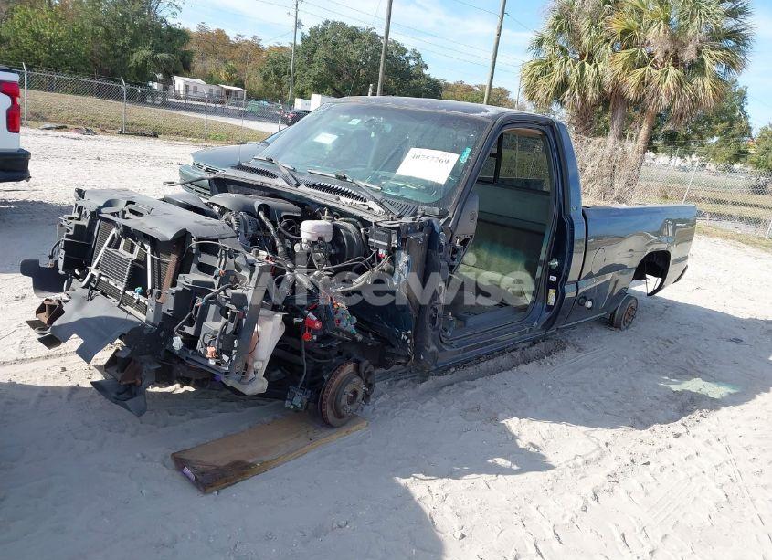 Photo 2 of 2006 Chevrolet Silverado 1500 LT1 (VIN 3GCEC14Z66G207878)