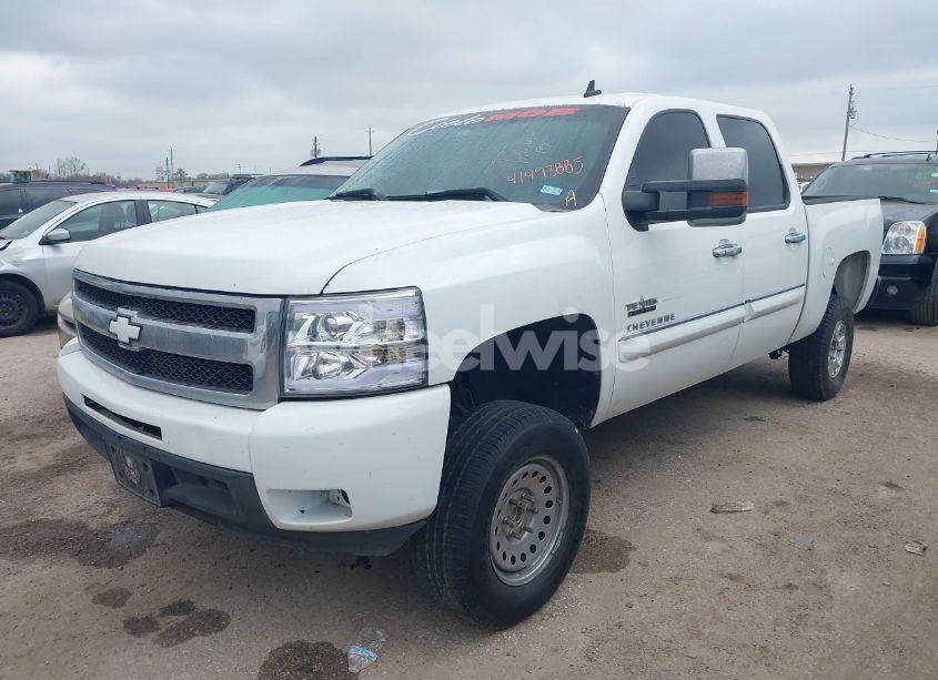 Photo 2 of 2009 Chevrolet Silverado 1500 LT (VIN 3GCEC23089G266511)