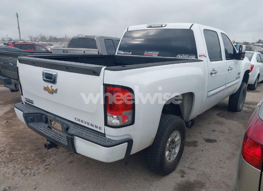 Photo 4 of 2009 Chevrolet Silverado 1500 LT (VIN 3GCEC23089G266511)